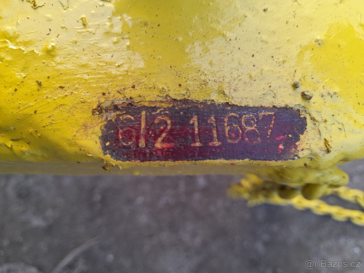 Přívěs za os. automobil