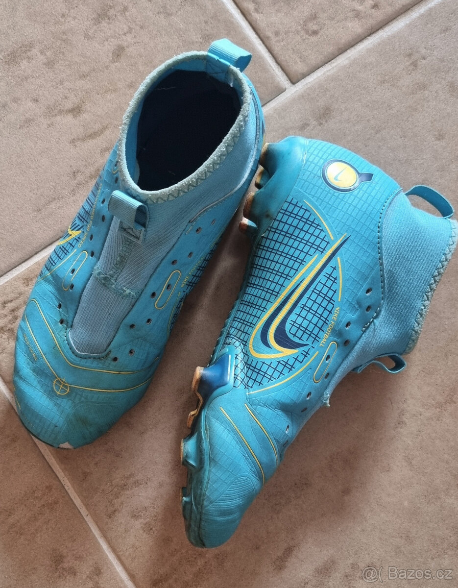 Kopačky NIKE vel 35