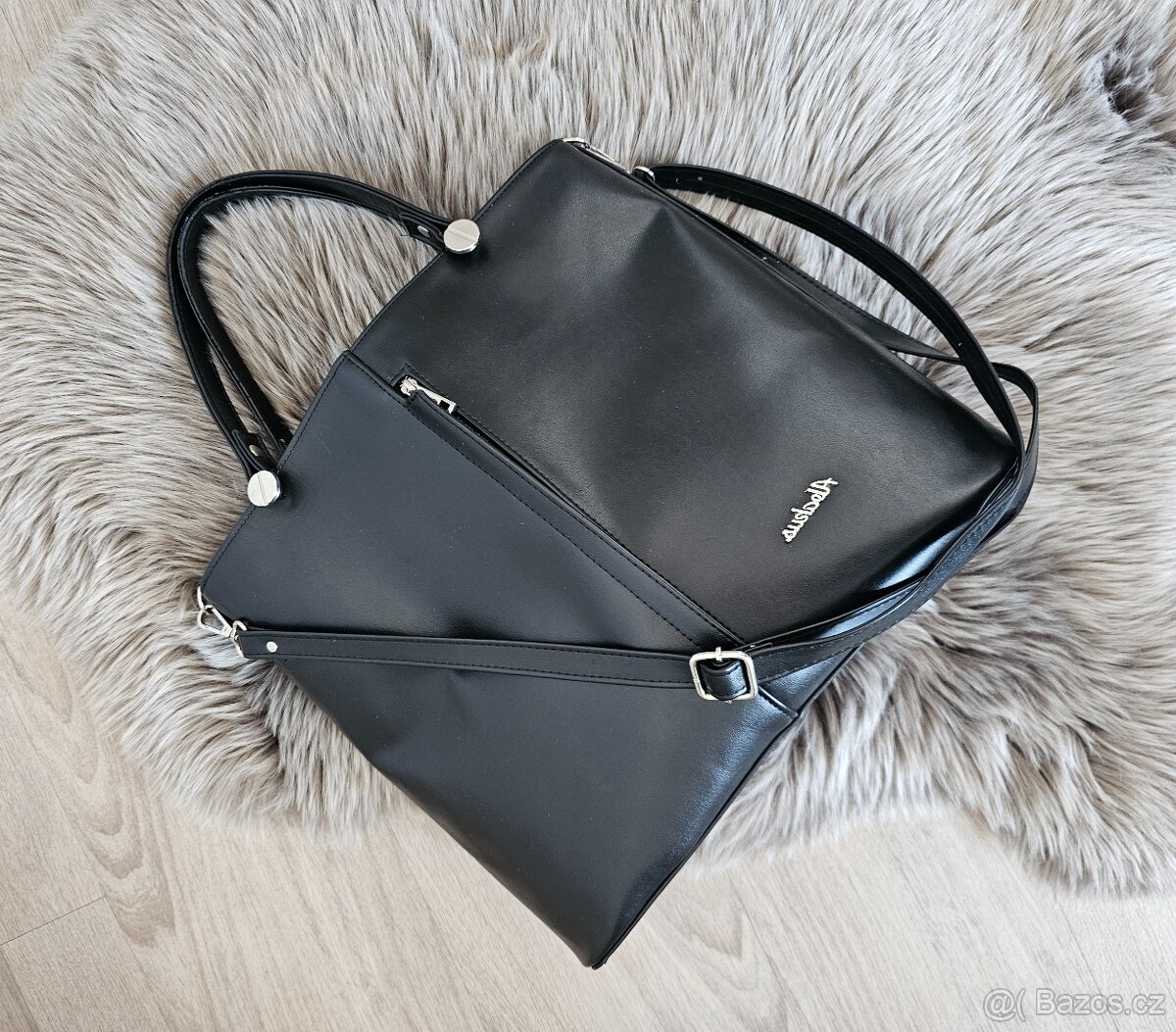 Černá crossbody kabelka