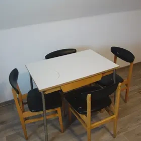 Retro stůl a 4 židle TON Československo 70 léta