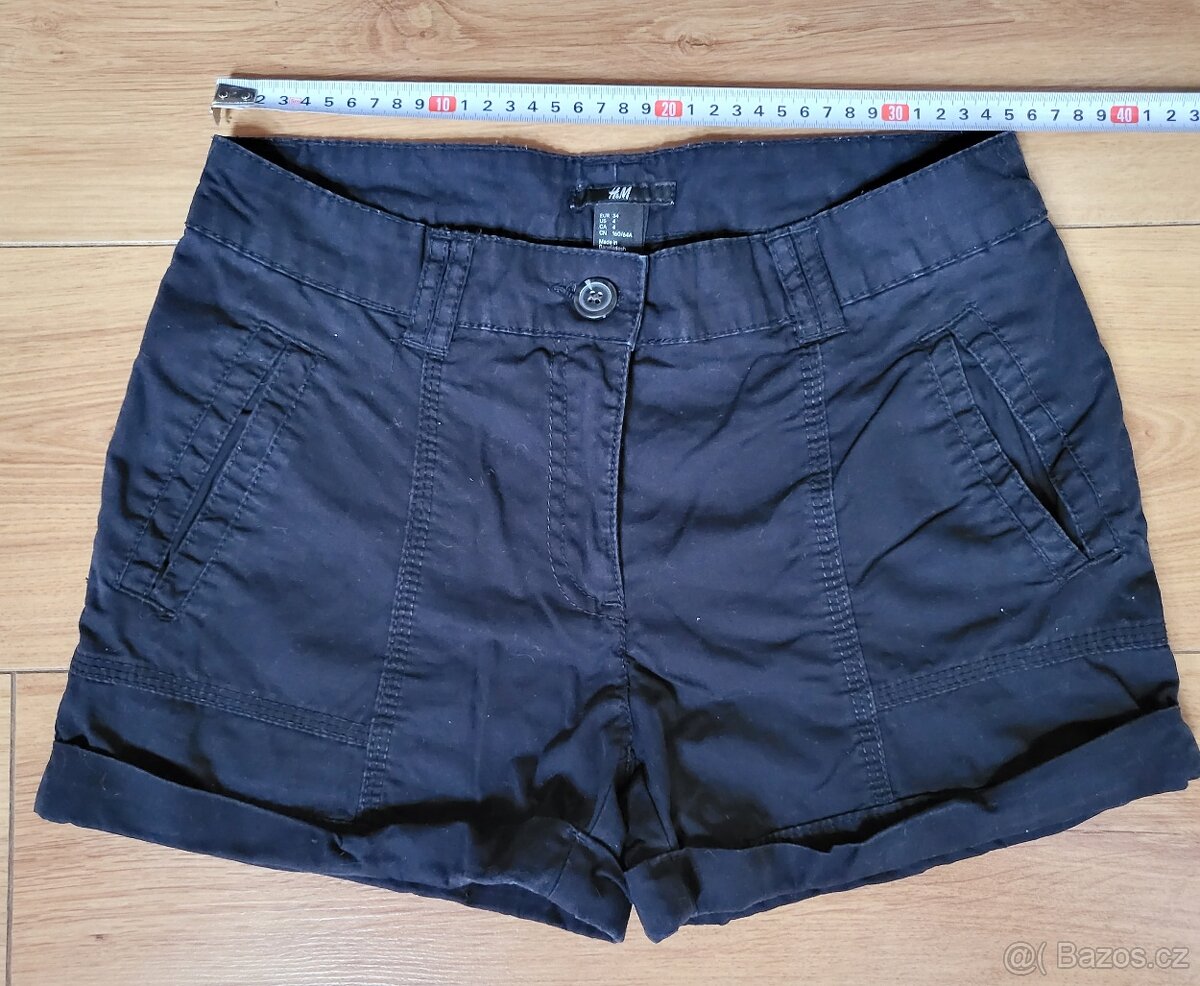 Kraťasy H&M černé vel.34