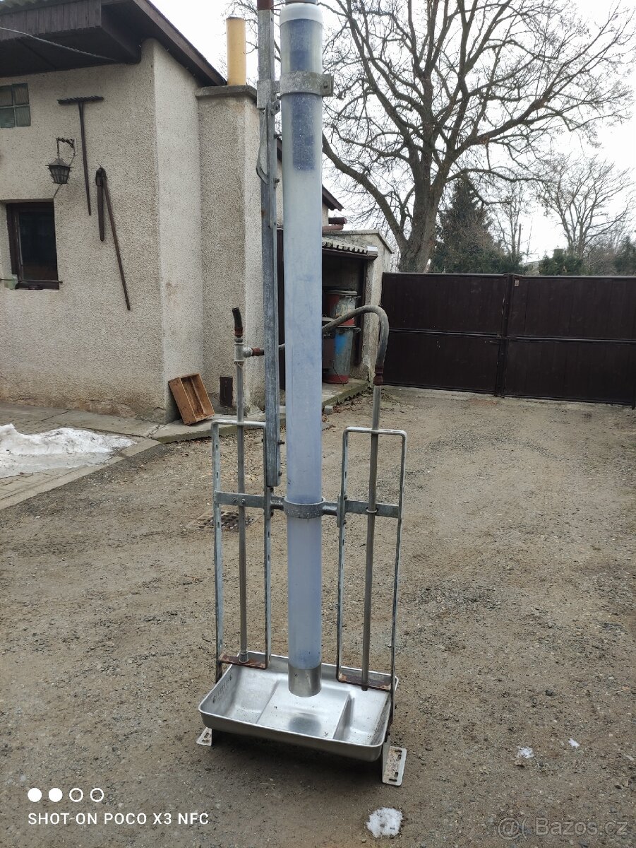 Krmítko,prase, drůbež, slepice,kachny