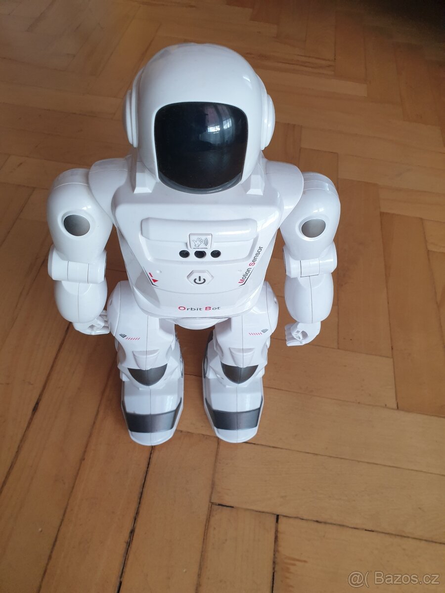 Robot na dálkové ovládání (Orbit Bot)