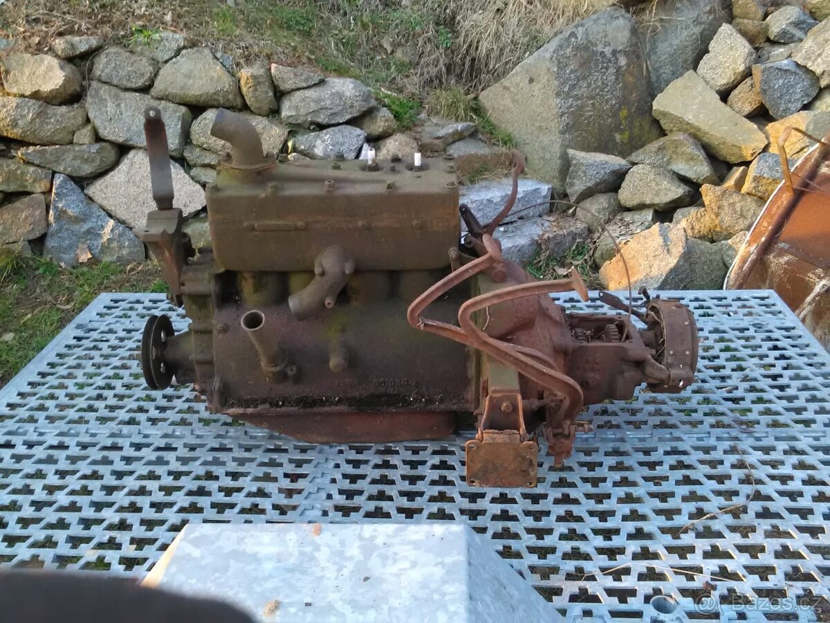 Motor převodovka Plymouth 1928