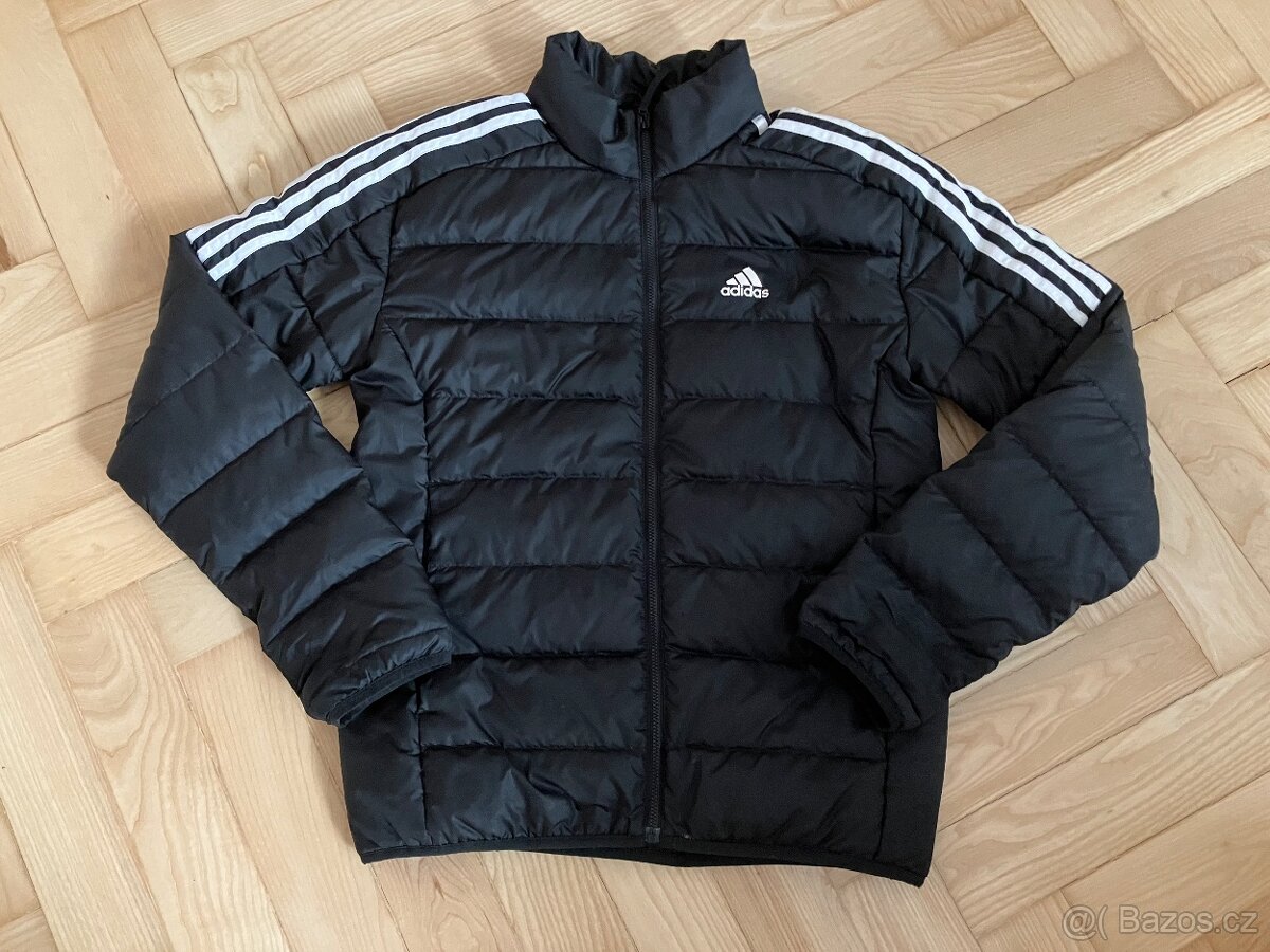 Bunda Adidas vel M