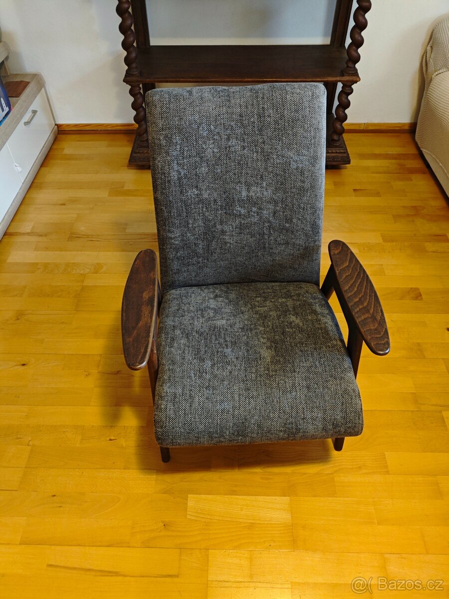 Starožitné křeslo Jaroslav Šmídek