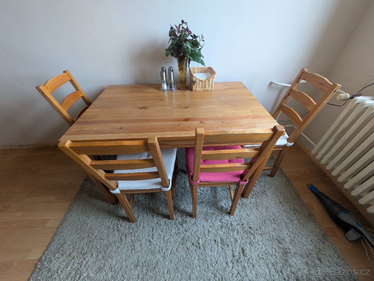 Ikea stůl a židle