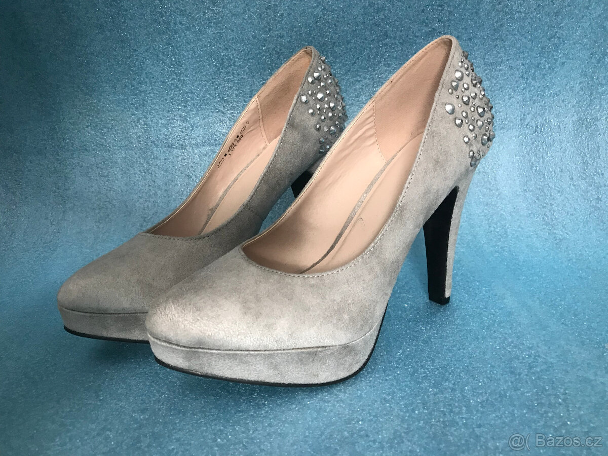 Nová dámská vycházková obuv GRACELAND 11746501, velikost 40