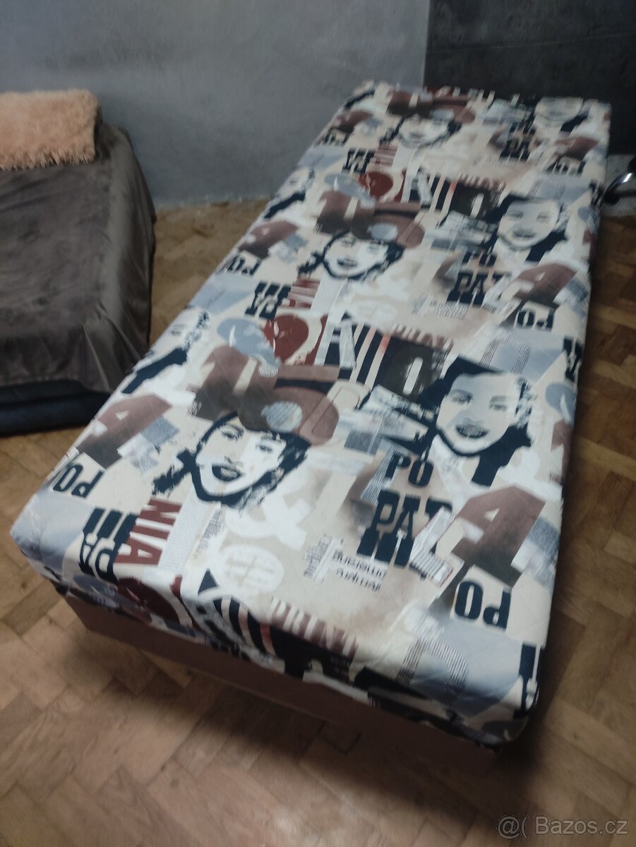 Pohovka, gauč, lehátko za 999 Kč