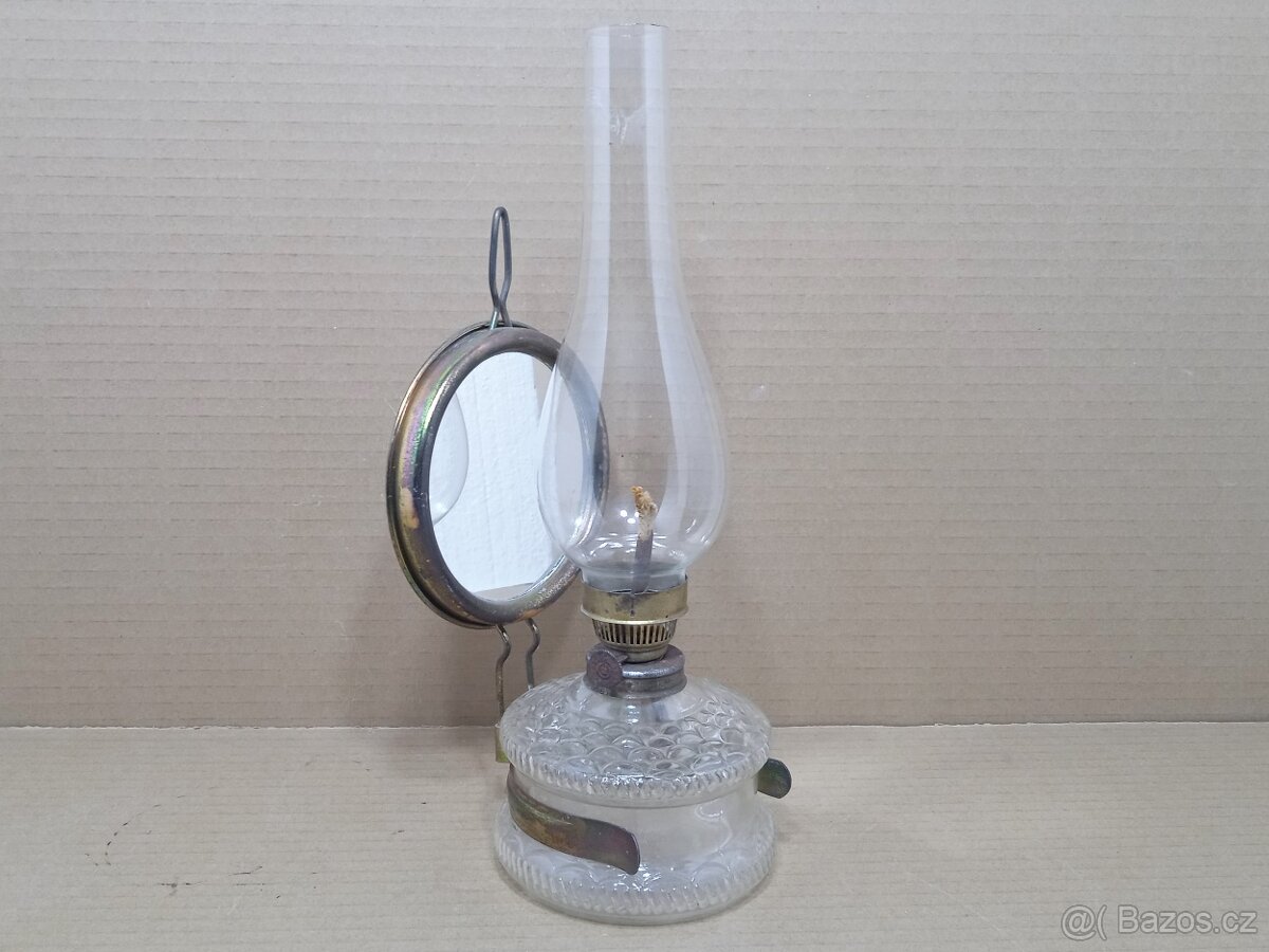 Retro stolní petrolejová lampa - ČSSR