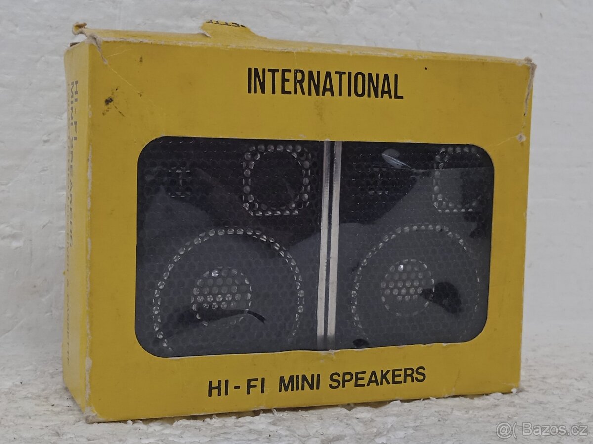 Retro reprobedýnky INTERNATIONAL HT-20 FUNKČNÍ