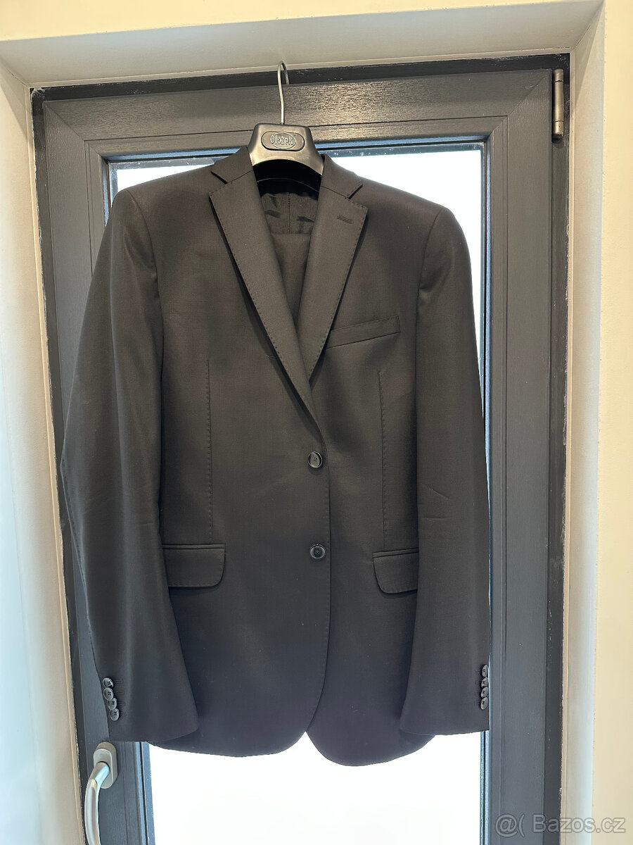 Oblek Blažek vel. 98 (+ kalhoty vel. 98)