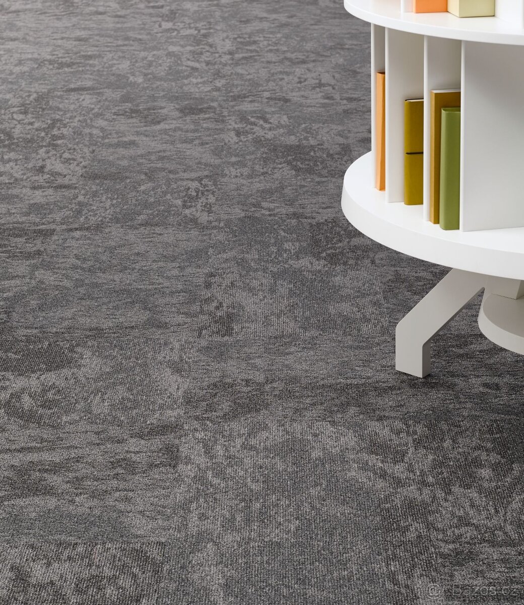 Čtvercové zátěžové koberce