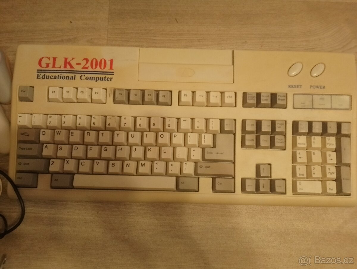 Herní konzole,počítač retro