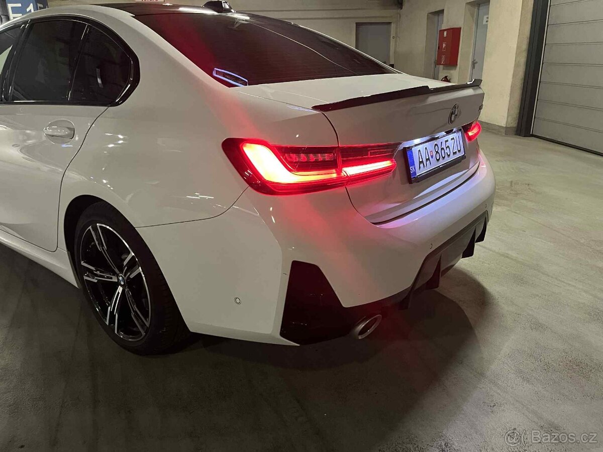 BMW 330i M pacet