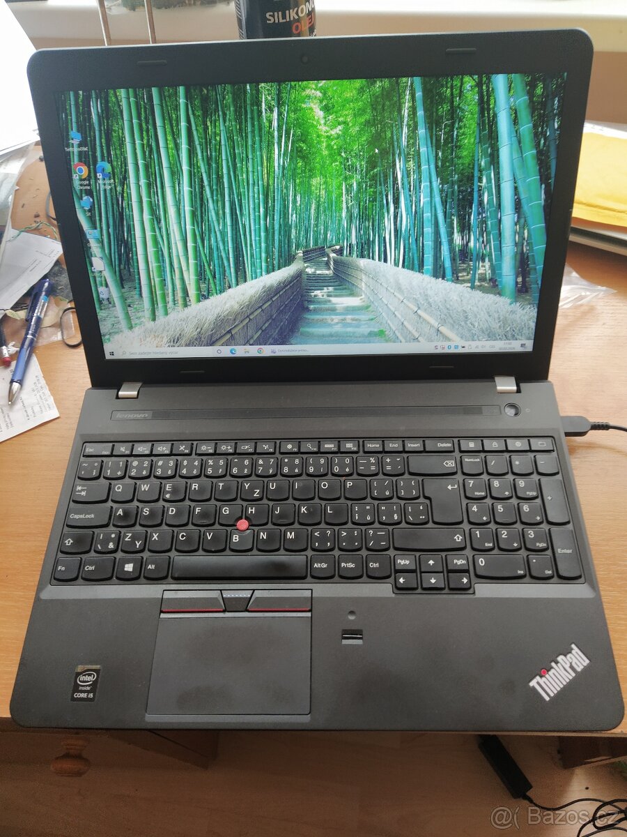 Notebook Lenovo, Intel i5 až 2,7ghz;baterie 4,5h