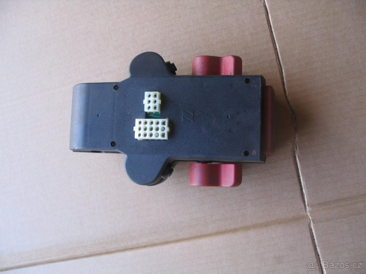 Ručně vedený elektrický paletizační vozík