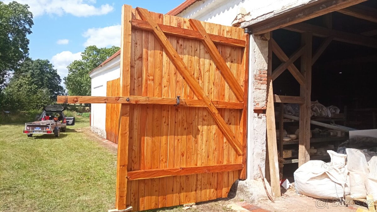 Tradiční Tesařství