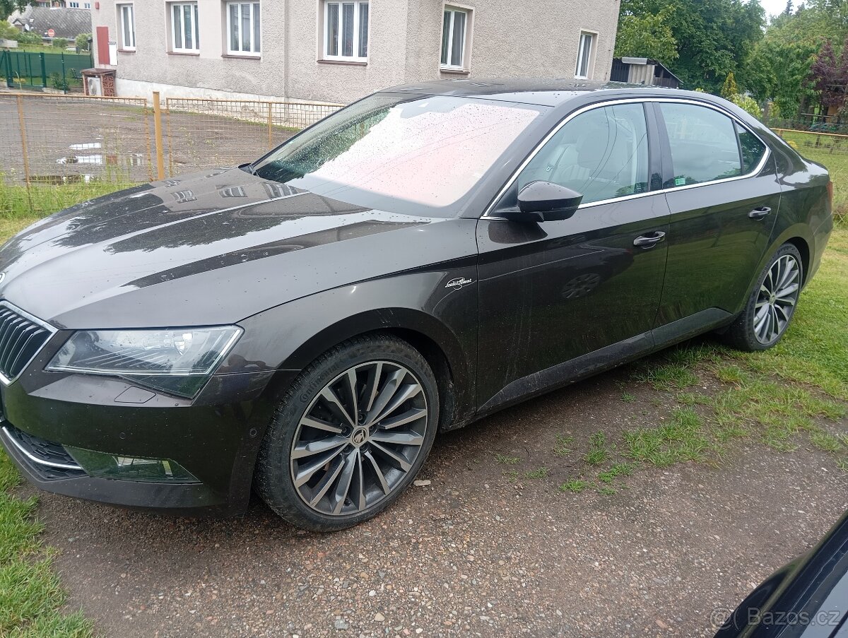 Škoda Superb 3