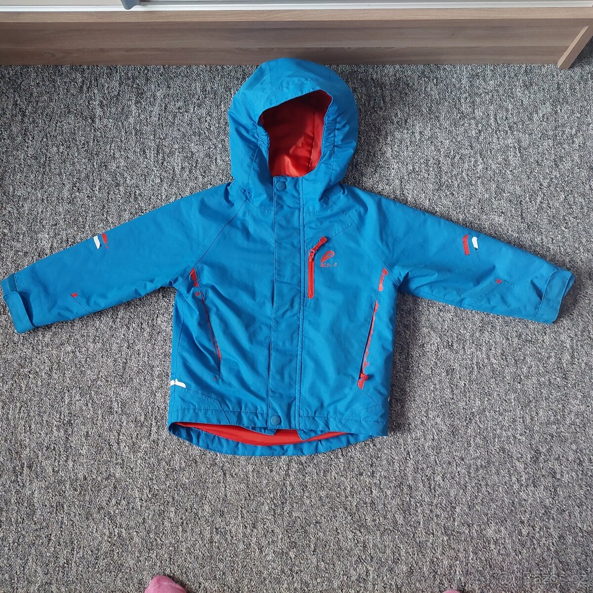 Tenká zimní bunda vel. 104