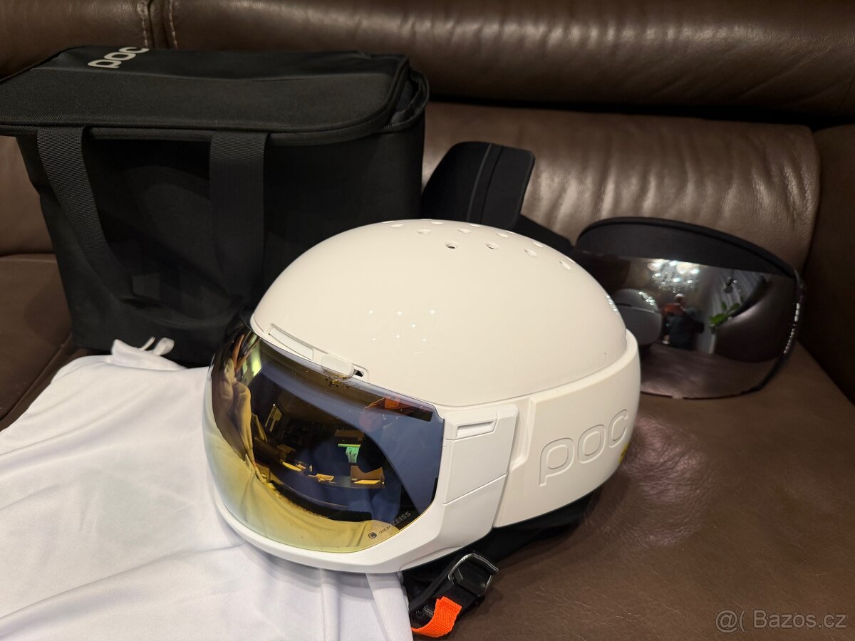 Lyzarska helma POC Levator