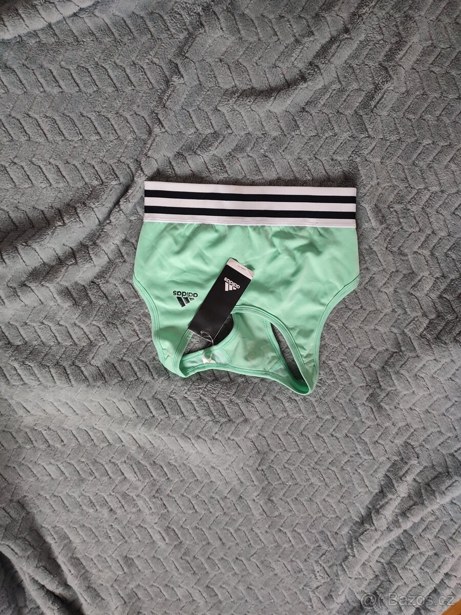 Nová sportovní podprsenka Adidas vel. XS 34