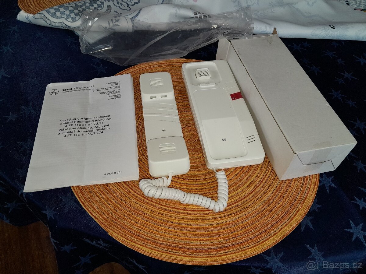 Domovní telefon