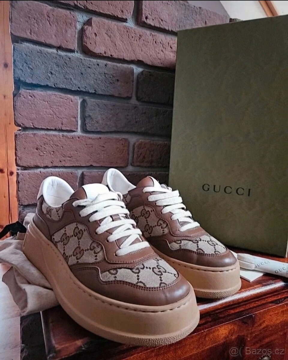 GUCCI GG leather and canvas sneakers vel 37,5