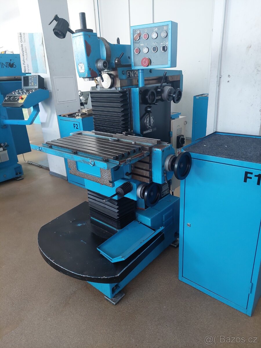 INTOS FN20, nástrojařská frézka