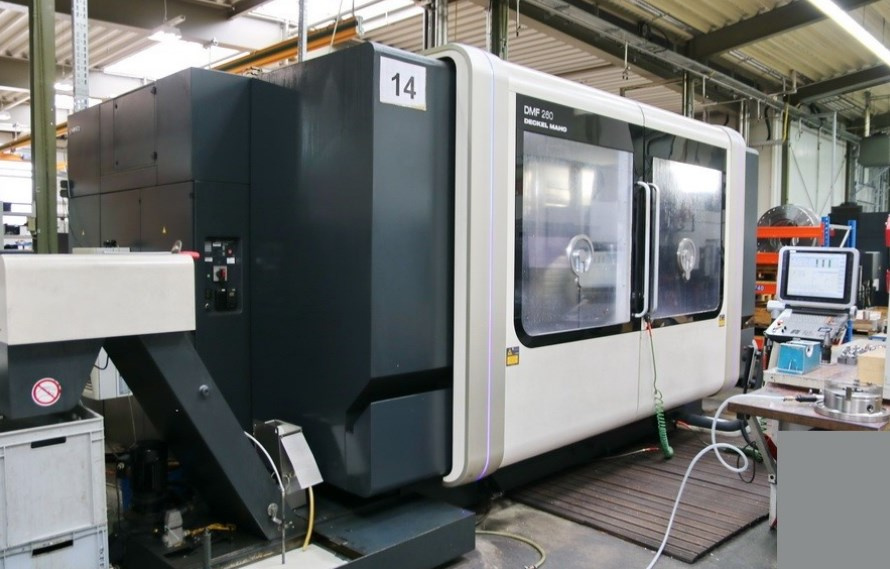 Obráběcí centra - vertikální DMF 260 New Design
