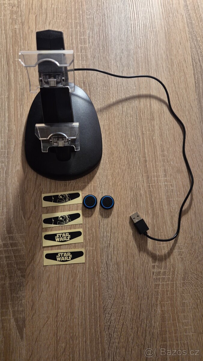 Ps4 nabíjecí stojánek