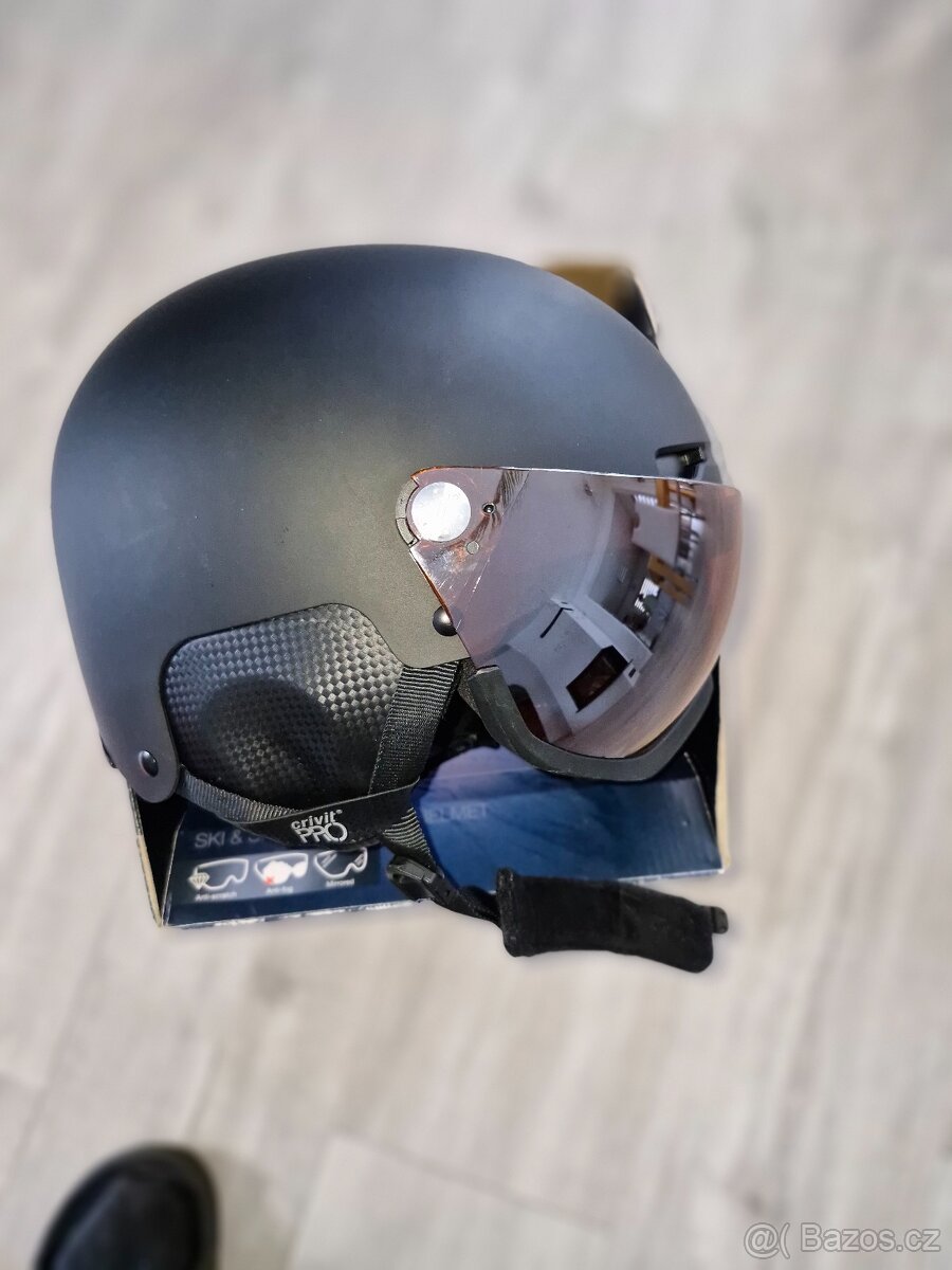 Prodám lyžařskou helmu velokost L