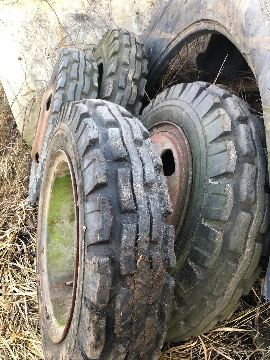 Pneu na traktor 7,50-20-TP-9