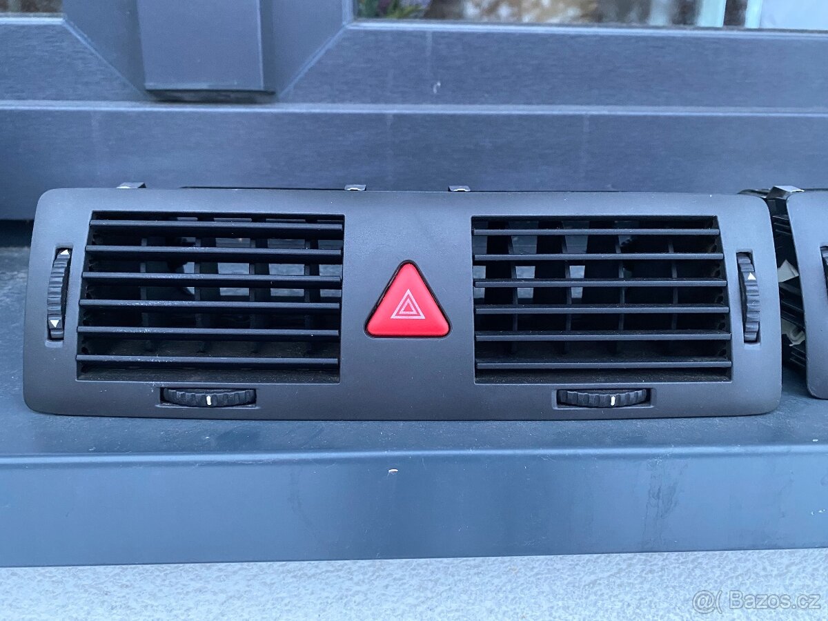 Mřížka ventilace Škoda Fabia 1