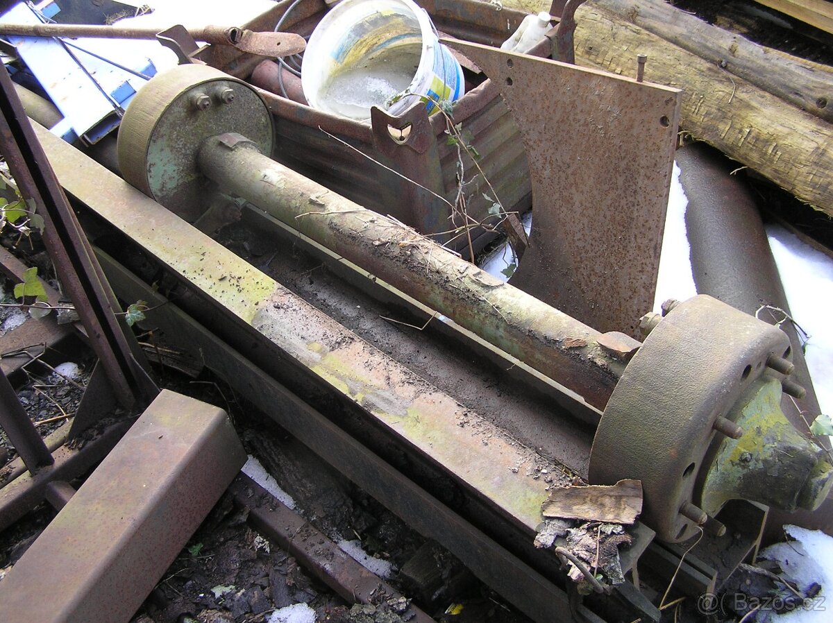 Náprava na přívěs