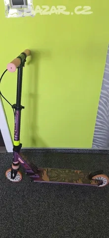 Dětská koloběžka Oxelo skládací, s odpružením