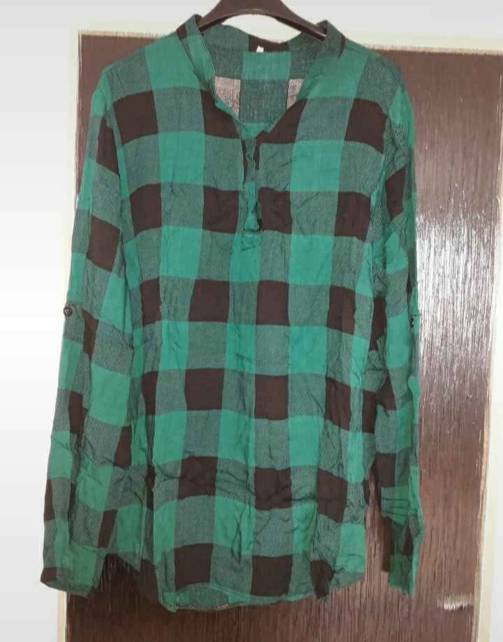 Prodám dámskou halenku