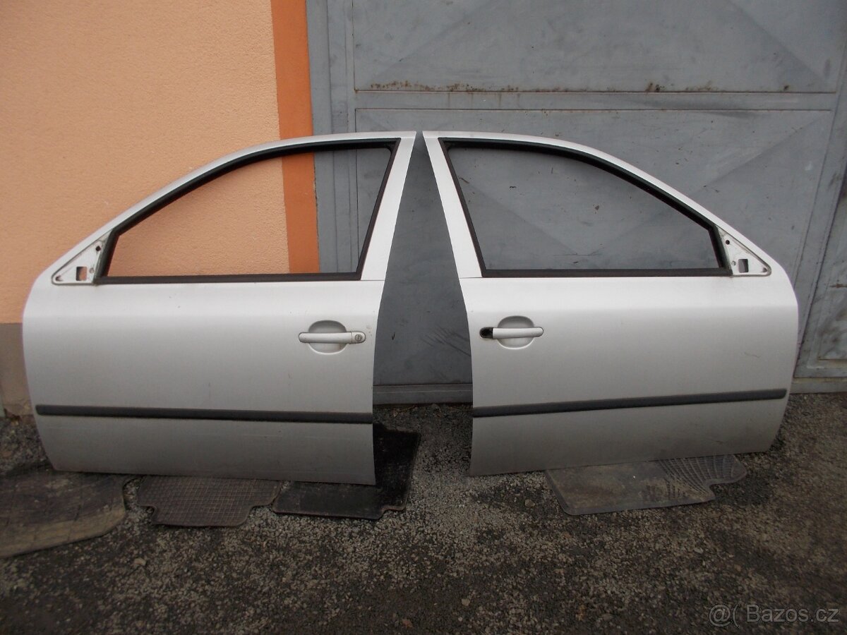 Dveře Škoda Octavia 9102