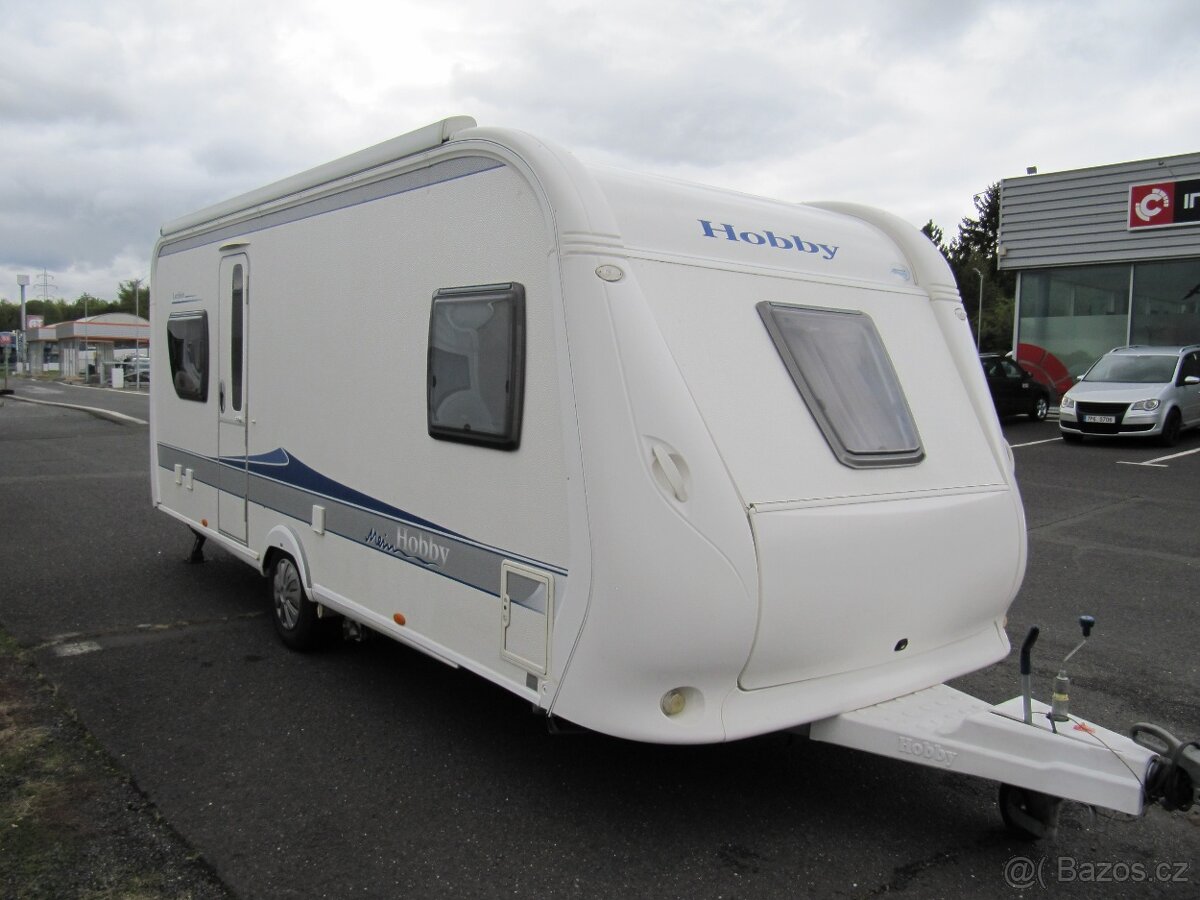 Prodám karavan Hobby 540 ufe,r.v.2010 + mover ,markýza ,stan