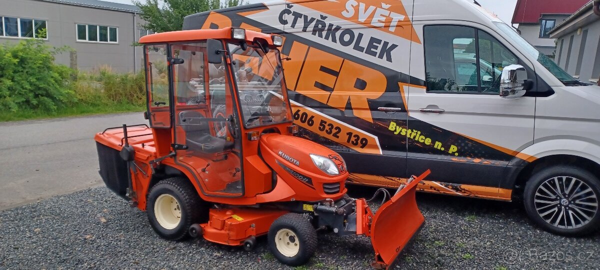 KABINA KUBOTA GR2100