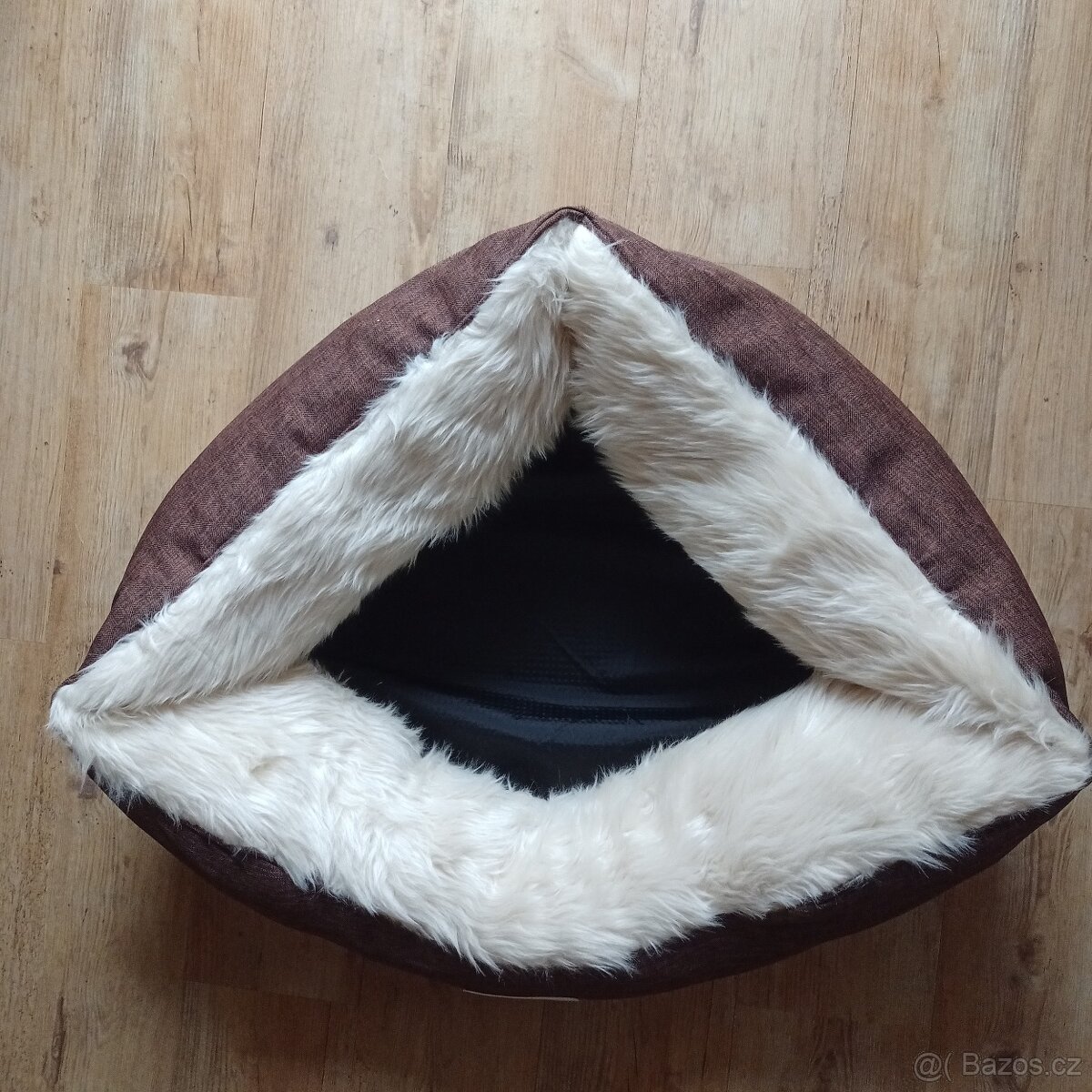 Nabízím k prodeji pelíšek pro psa