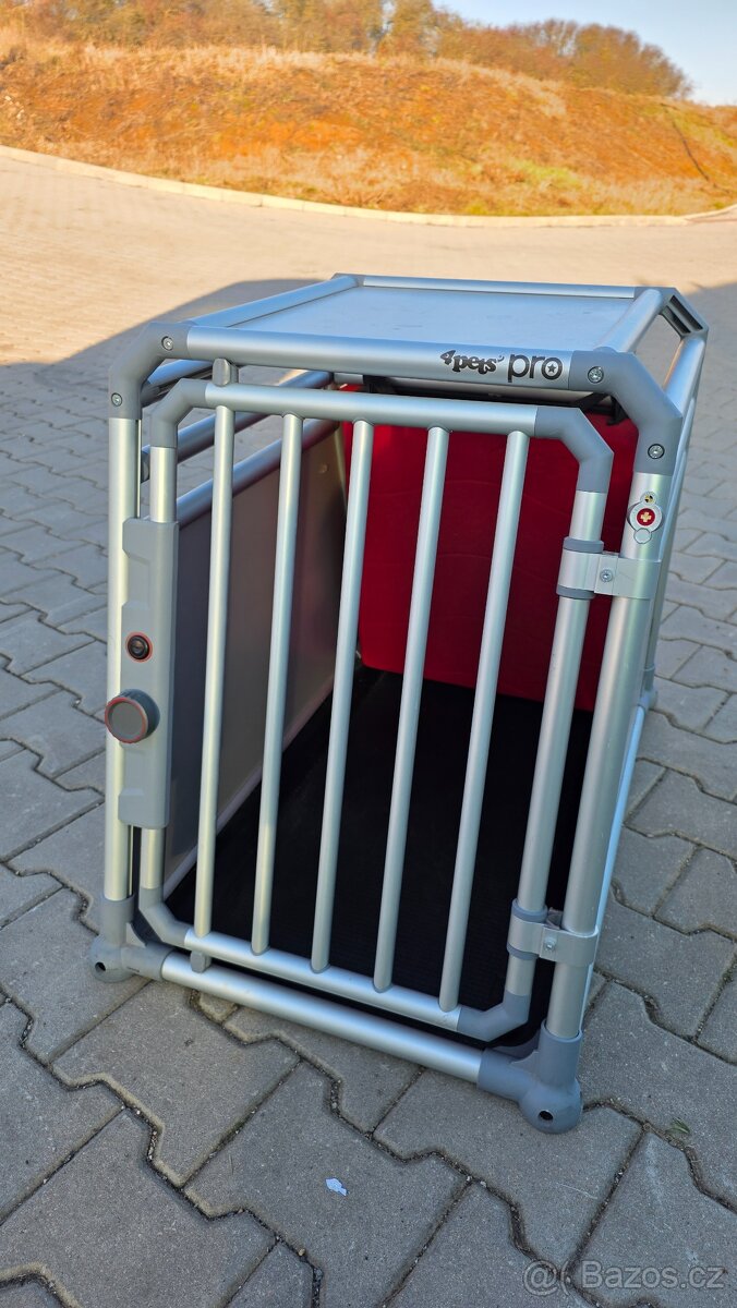 Klec pro psa do auta - PRO2 4pets M