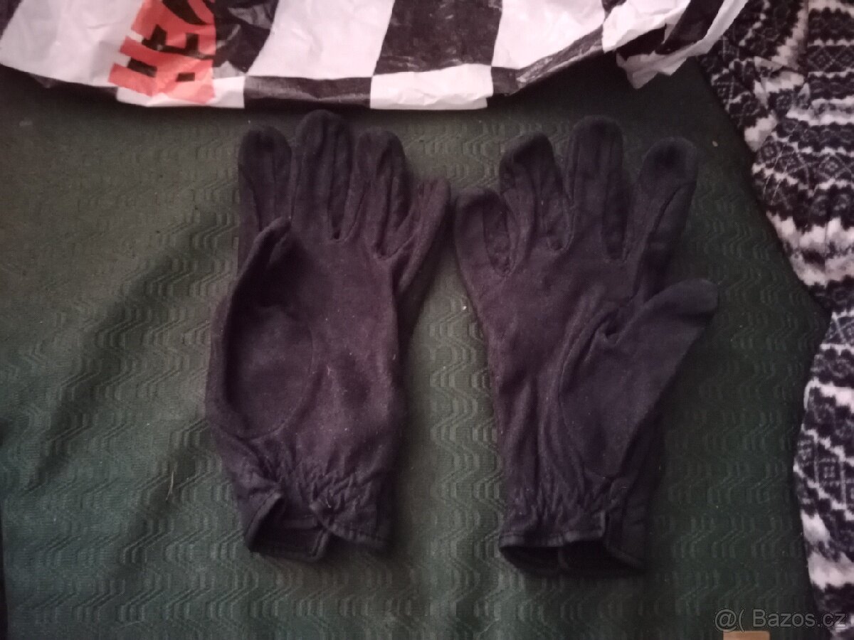 Rukavice č.48