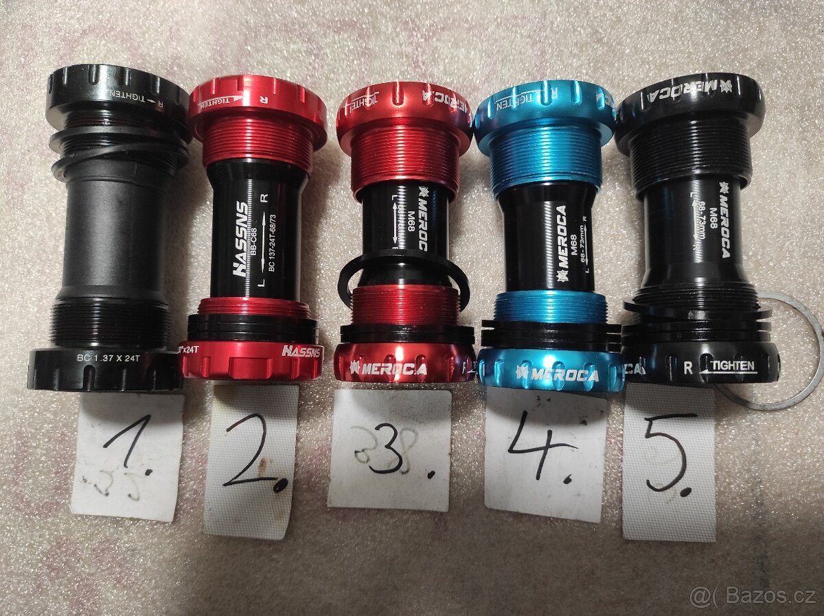 Ložiskové středy pro osu holoutech 2 24mm.