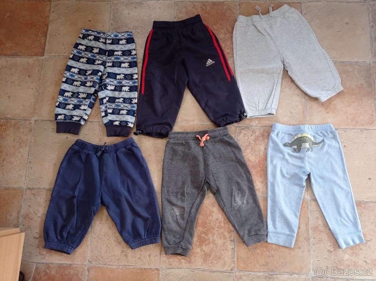 Dětské chlapecké tepláky vel. 86 12-18 měs.