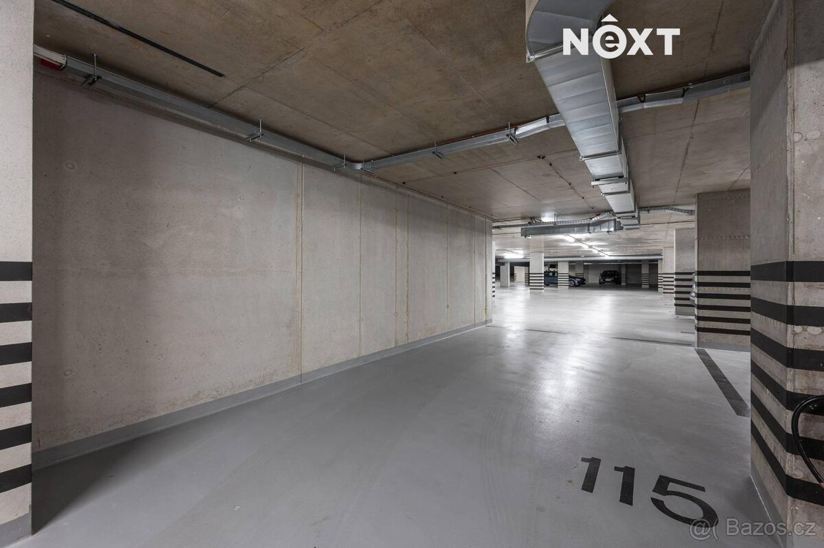 Pronájem ostatní Garáž, 20㎡