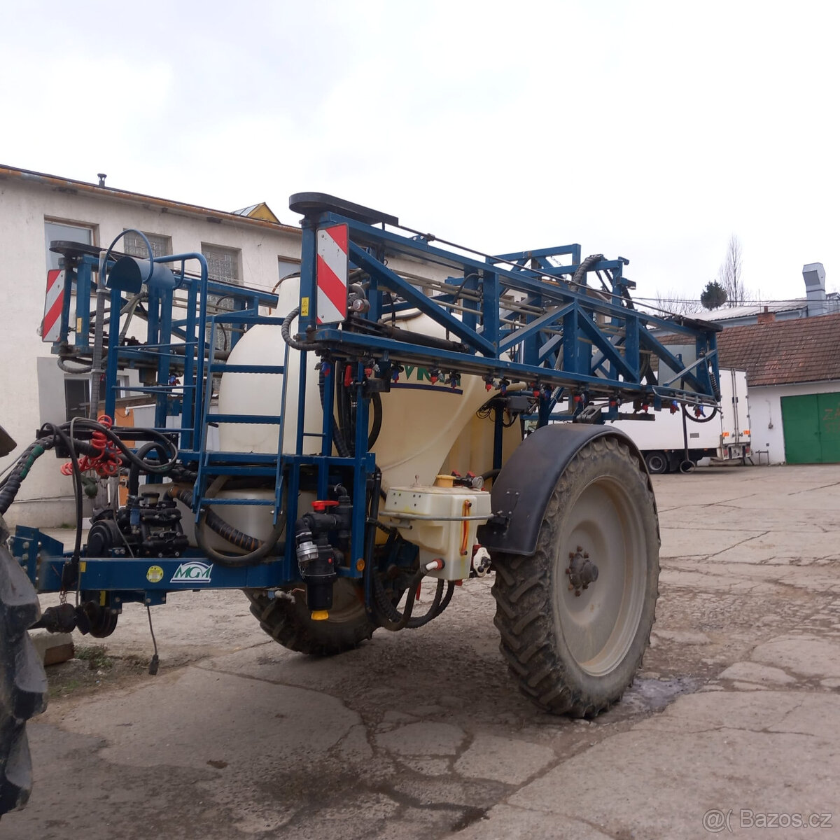 Postřikovač MGM 3000-20