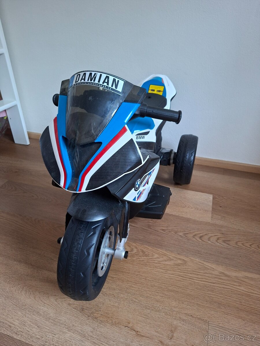 DĚTSKÁ ELEKTRO MOTORKA BMW – PARÁDNÍ STAV