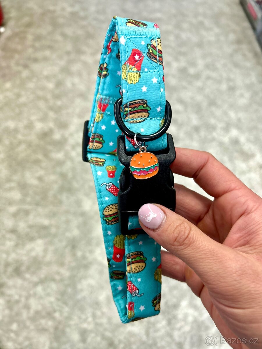 Obojek s fast foodem