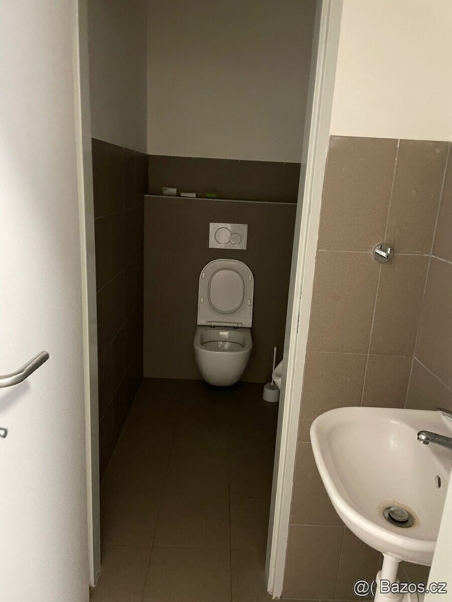 Pronájem pokojů – Náchod, Cena dohodou